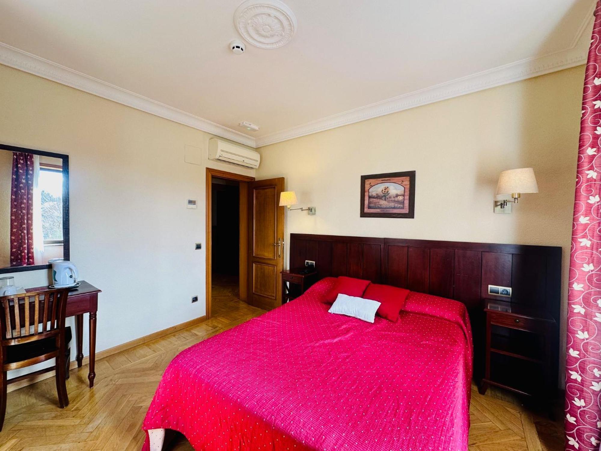 Hotel Boutique Rural Punta Me Torreblanca Guadarrama Esterno foto